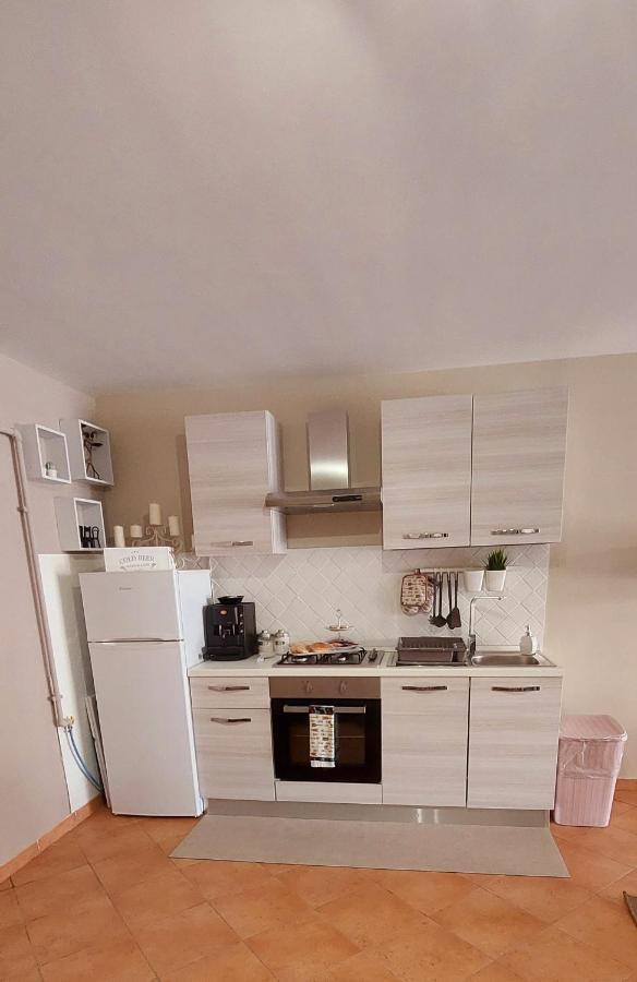 Casa Vacanza A 11 Km Dall'Aeroporto Di Palermo Carini Buitenkant foto